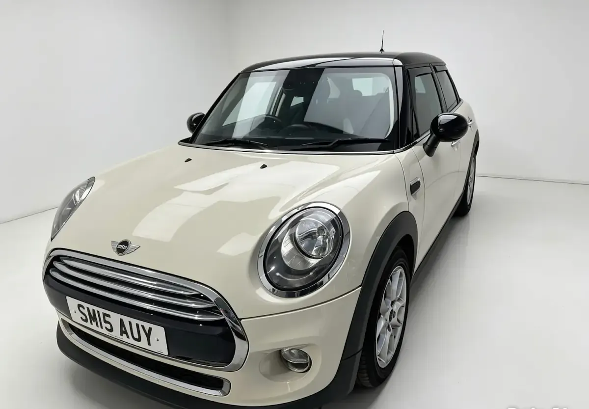 Used Mini Cooper D Hatch 116 HP (85 kW) 2015 White Hatchback