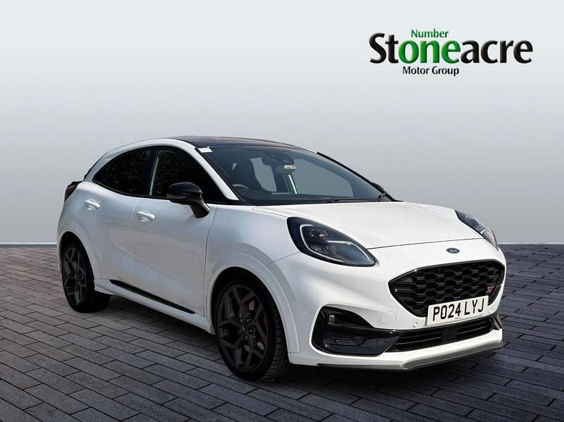 White Used 2024 Ford Puma ST Hatchback | £22,290 (Good price) - Image 1/4