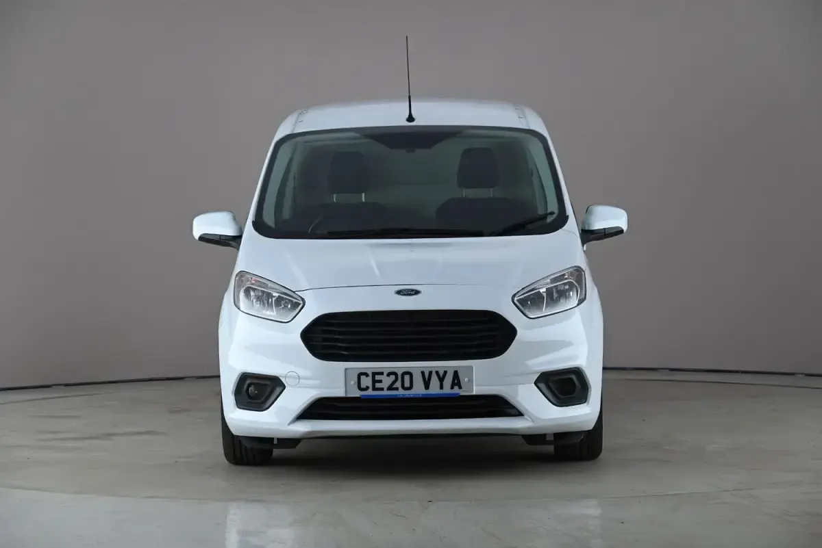 Second-hand Ford Transit Limited 100 CP (73 kW) 2020 Alb Van