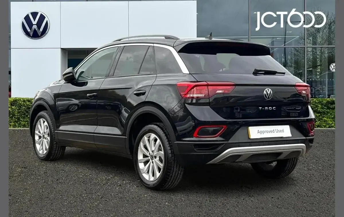 Used VW T-Roc Match 150 HP (110 kW) 2025 Black SUV