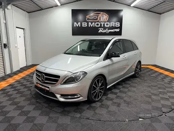 Used Mercedes B180 2013 Silver Hatchback