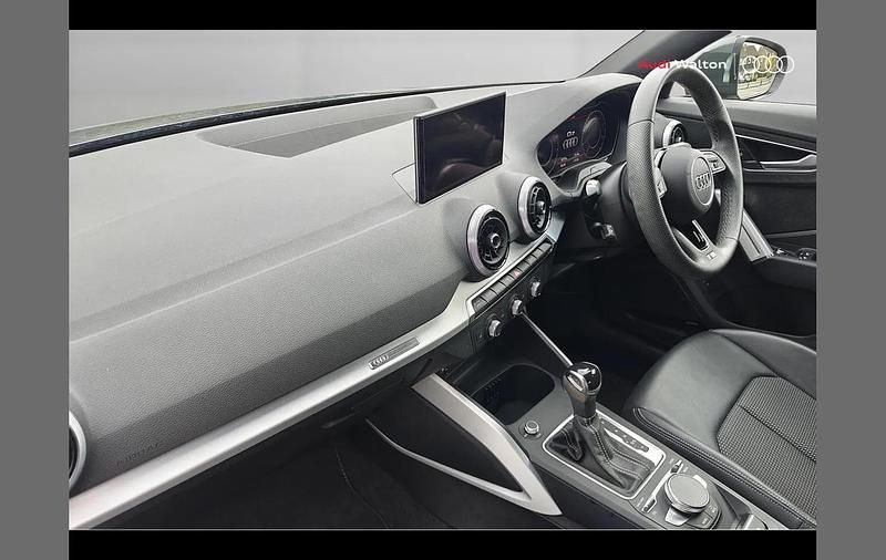 Used Audi Q2 S-Line 147 HP (108 kW) 2023 Grey SUV