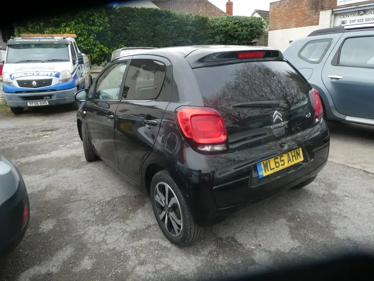 Used Citroën C1 Flair 82 HP (60 kW) 2016 Black Hatchback