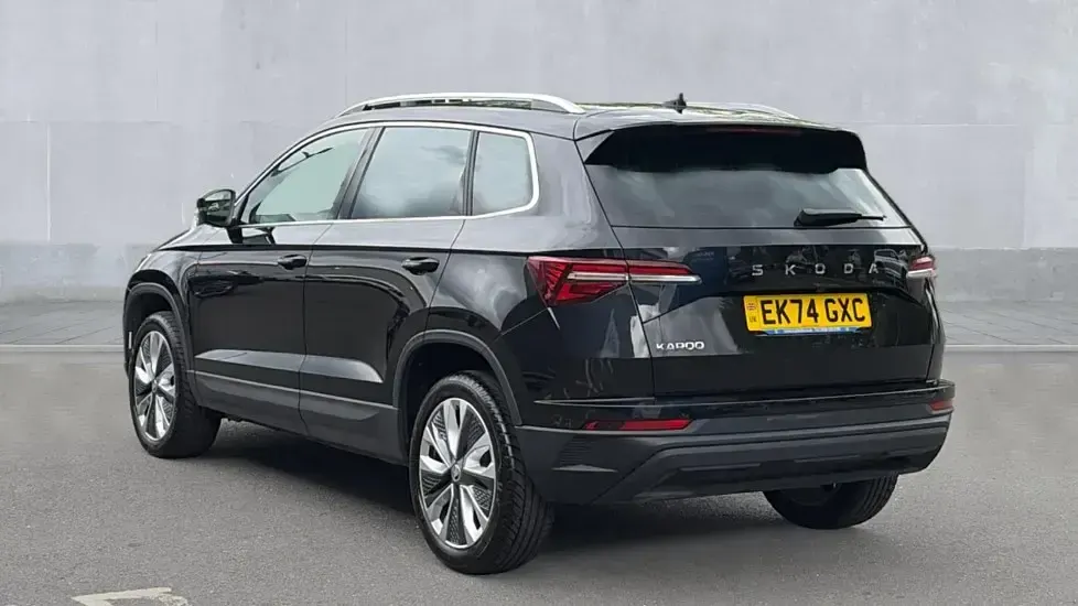 Używany Skoda Karoq SE L 150 KM (110 kW) 2024 Czarny SUV
