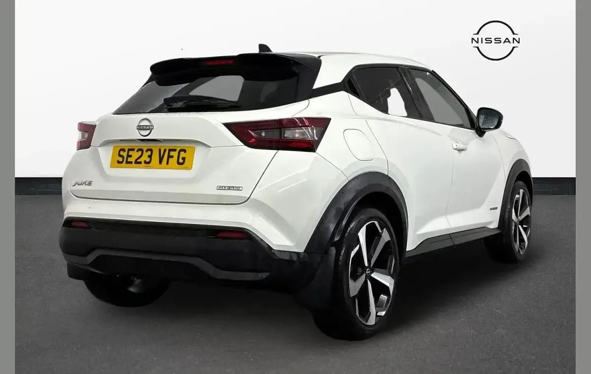 Used Nissan Juke Tekna 143 HP (105 kW) 2023 White SUV