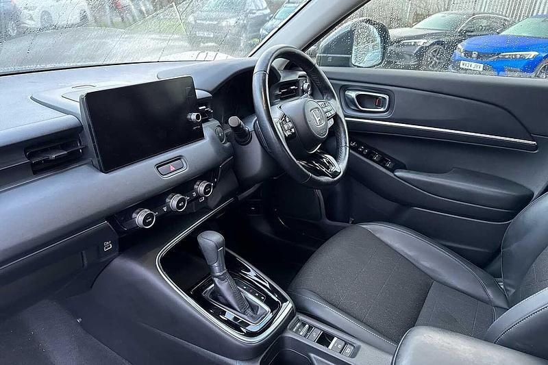 Usado Honda HR-V Advance 131 HP (96 kW) 2023 Cinzento SUV