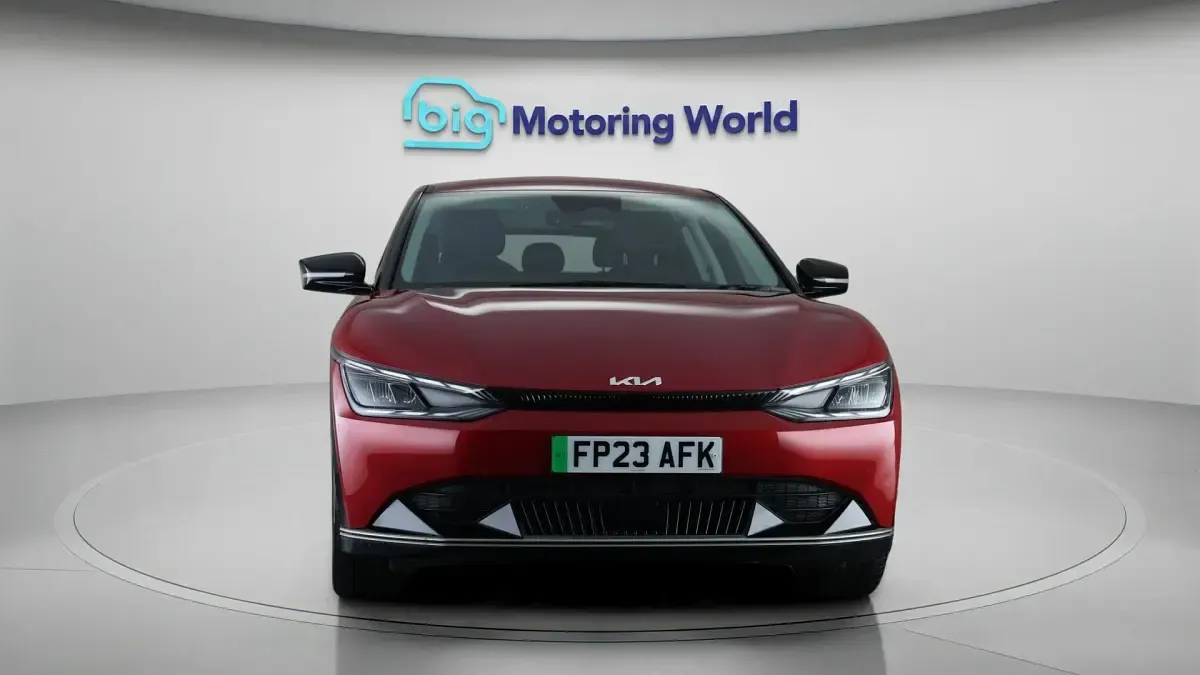 Used Kia EV6 Air 166 kW (226 HP) 2023 Red SUV