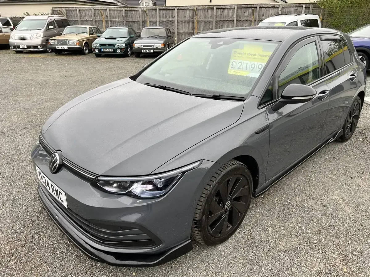 Used VW Golf VIII Style 150 HP (110 kW) 2024 Grey Hatchback