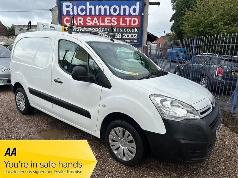 White Used 2018 Citroën Berlingo MPV | £5,995 (Fair price) - Image 1/3