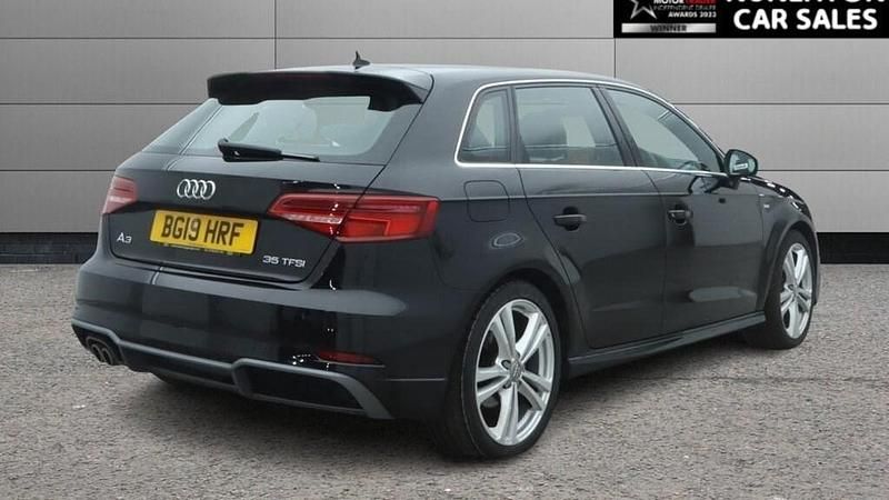Used Audi A3 Sportback S-Line 150 HP (110 kW) 2019 Black Hatchback