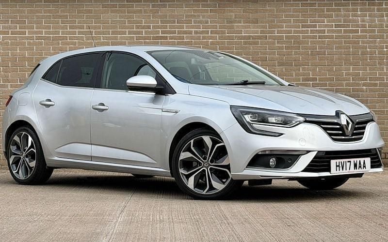 Używany Renault Mégane IV Signature 131 KM (96 kW) 2017 Hatchback