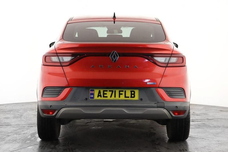 Gebraucht Renault Arkana Version S 142 PS (104 kW) 2021 Rot SUV