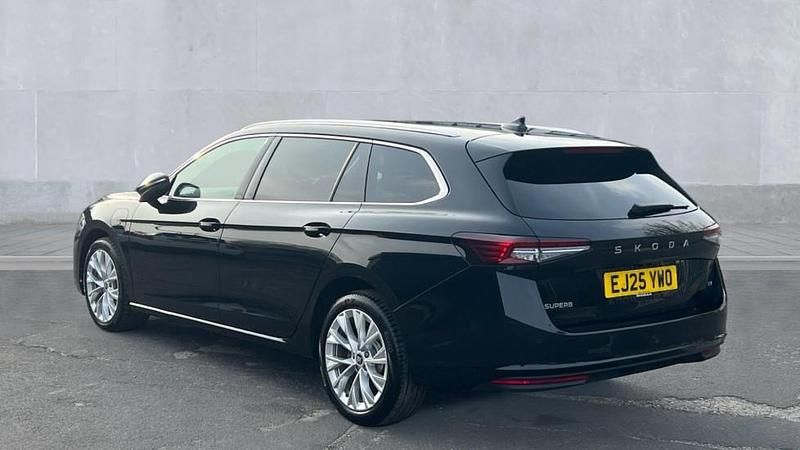 Used Skoda Superb SE L 204 HP (150 kW) 2025 Black
