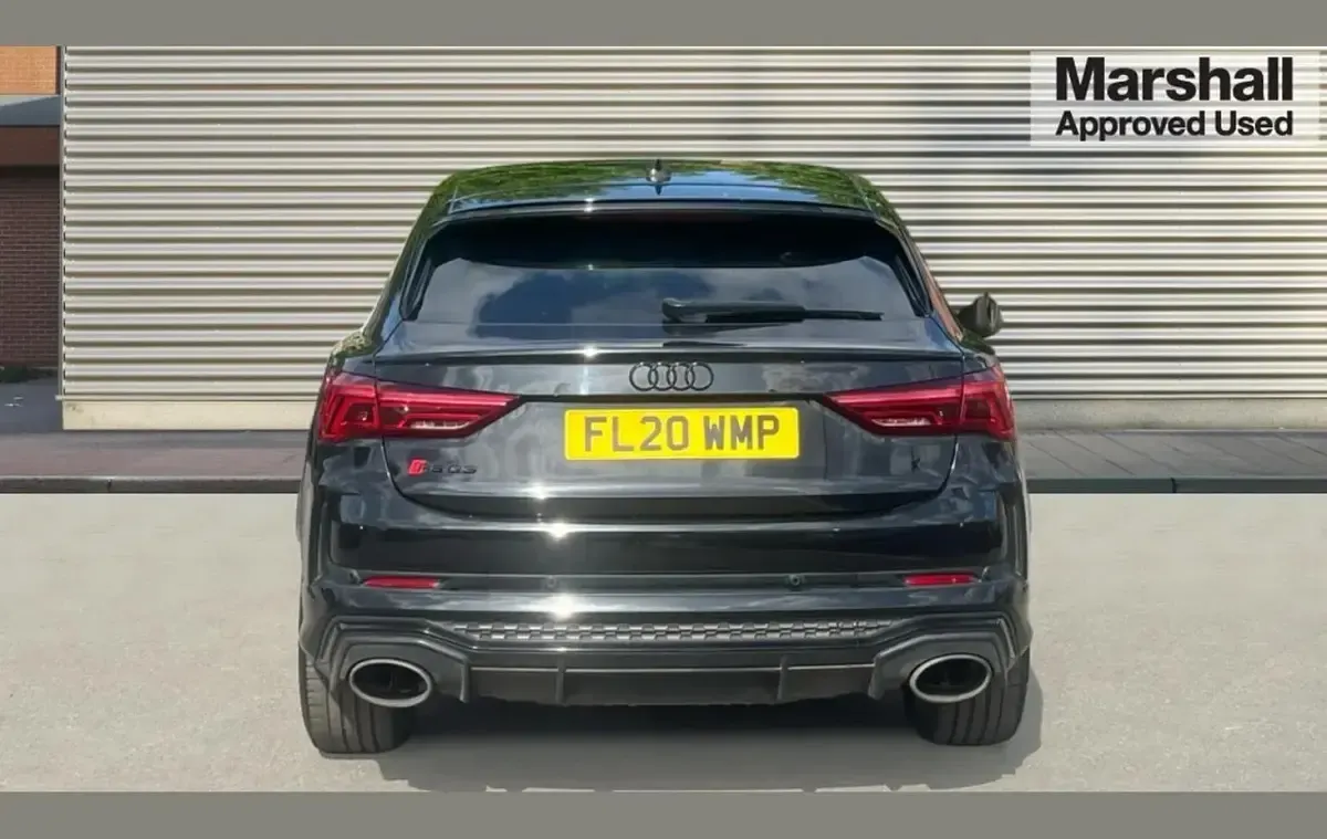 Usado Audi RS Q3 Sport 400 HP (294 kW) 2020 Preto SUV