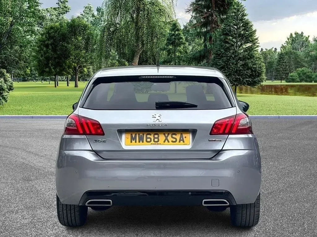 Used Peugeot 308 GT-line 130 HP (95 kW) 2019 Grey Hatchback