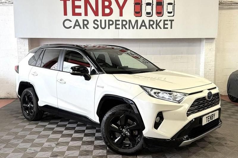 Used Toyota RAV4 Hybrid 2019 SUV
