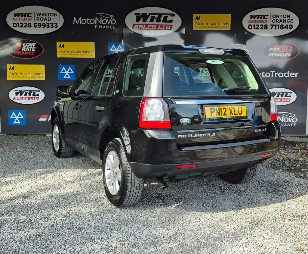 Used Land Rover Freelander 2 S 150 HP (110 kW) 2012 Black SUV