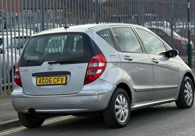 Used Mercedes A180 Elegance 2006 Silver Hatchback