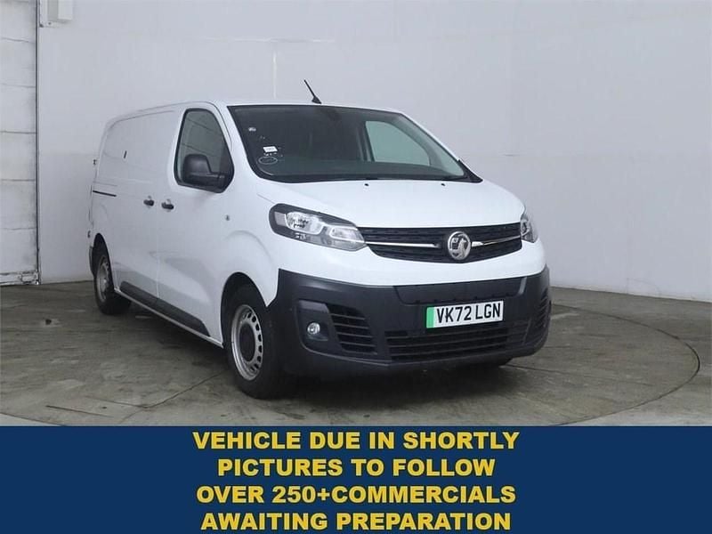 Used Vauxhall Vivaro 100 kW (136 HP) 2022 White MPV