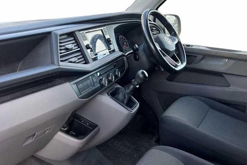 Second-hand VW Transporter 110 CP (80 kW) 2022 Van