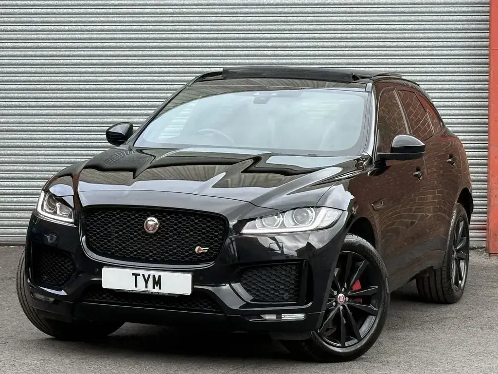 Used Jaguar F-Pace S 300 HP (220 kW) 2017 Black SUV