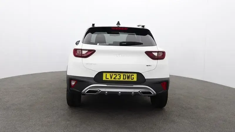 Gebraucht Kia Stonic GT-Line S 118 PS (86 kW) 2023 Weiß SUV