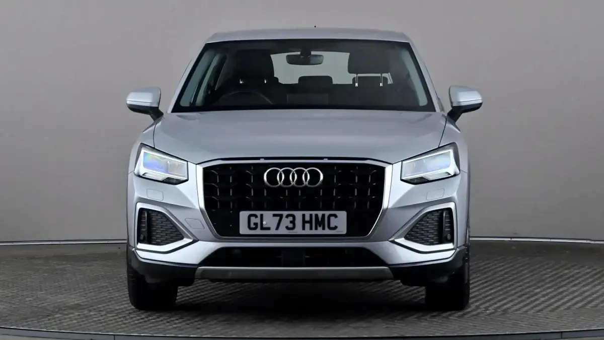 Used Audi Q2 Sport 110 HP (80 kW) 2023 Silver SUV