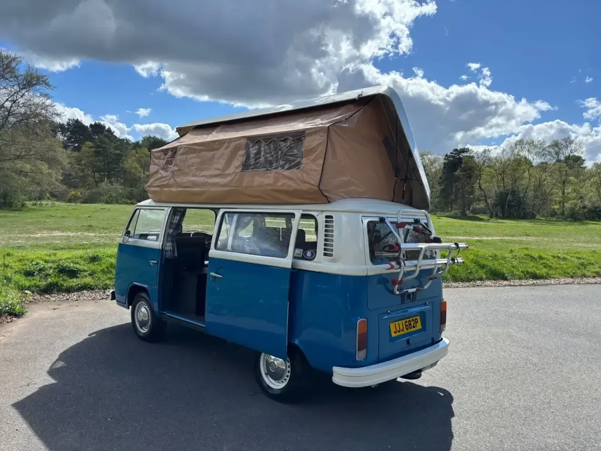 Used VW T2 50 HP (36 kW) 1975 Blue Van