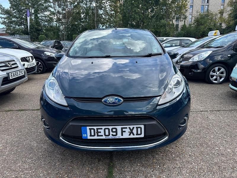 Used Ford Fiesta Zetec 2009 Green Hatchback