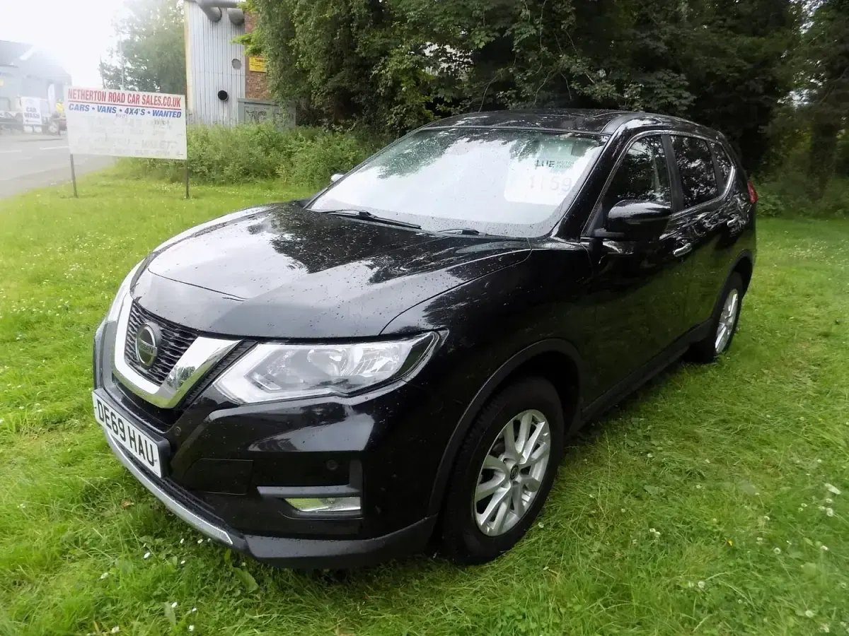 Used Nissan X-Trail Acenta Premium 150 HP (110 kW) 2019 Black SUV