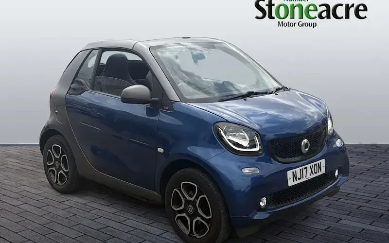 Used Smart ForTwo Cabrio Premium 71 HP (52 kW) 2019 Cabriolet