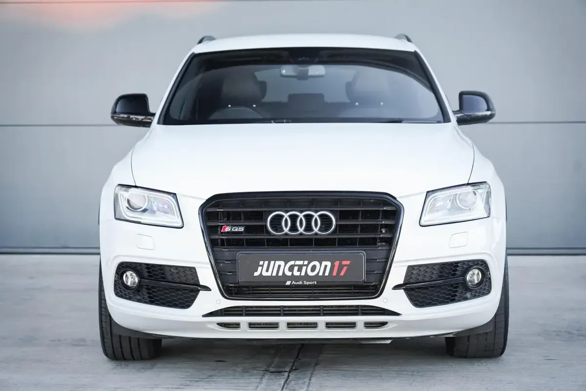 Used Audi SQ5 Comfort 2016 White SUV