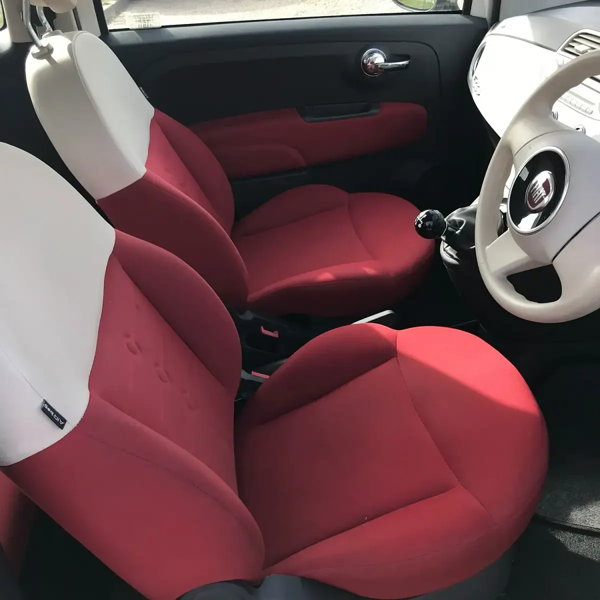 Used Fiat 500 Pop 69 HP (50 kW) 2011 White Hatchback