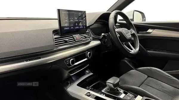 Used Audi Q5 S-Line 204 HP (150 kW) 2021 White SUV