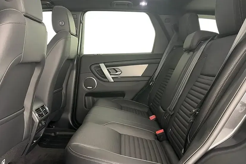 New Land Rover Discovery Sport SE Dynamic 269 HP (197 kW) 2026 Grey SUV