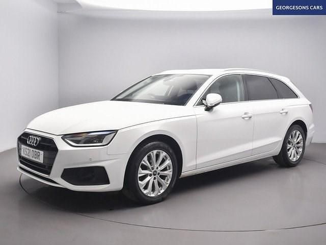 Used Audi A4 Business 150 HP (110 kW) 2021 White Estate