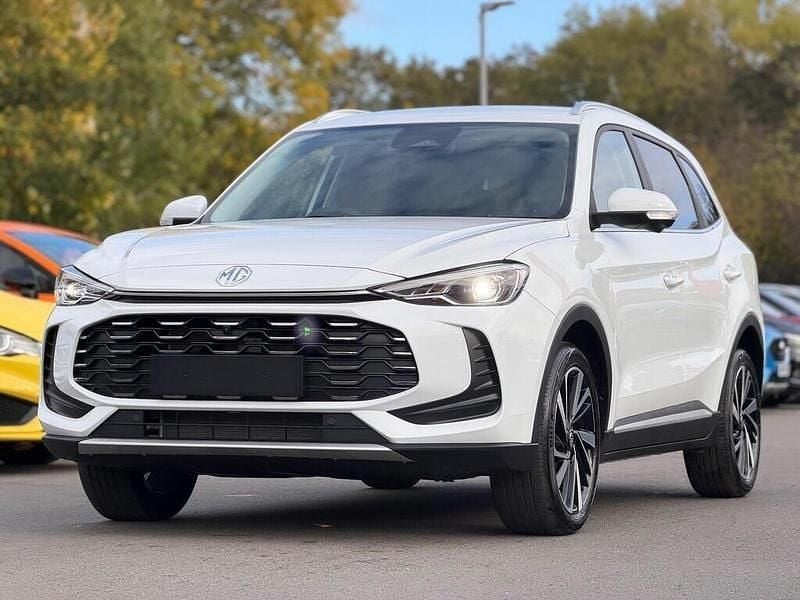 Used MG ZS Trophy 2024 White Hatchback