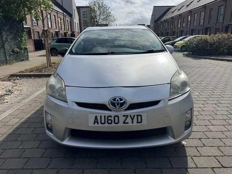 Used Toyota Prius T3 2010 Silver Hatchback