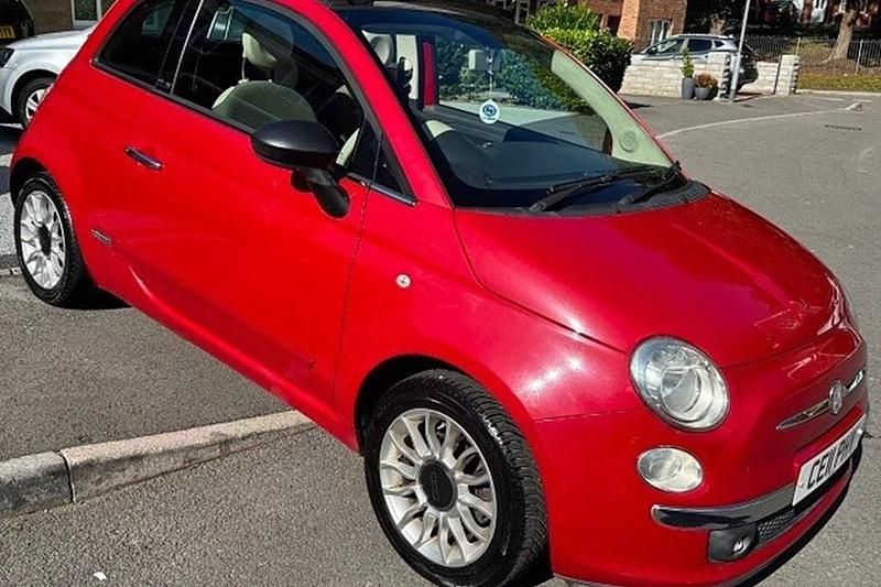 Used 2011 Fiat 500C Lounge Cabriolet | £2,552 (Good price) - Image 1/1