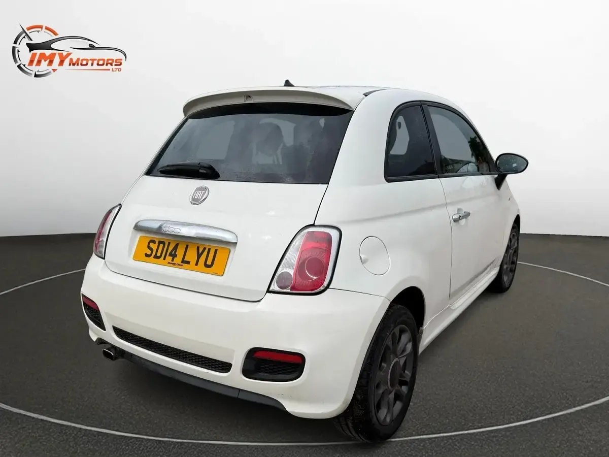 Used Fiat 500 S 69 HP (50 kW) 2014 White Hatchback