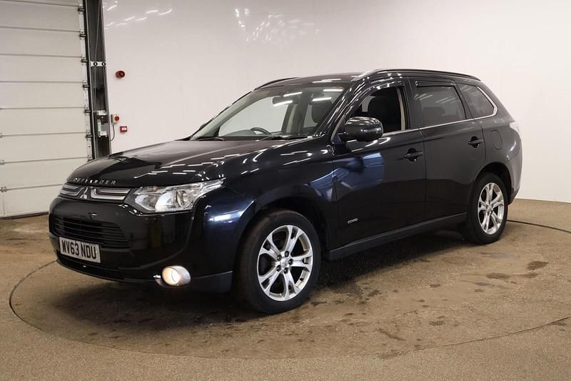 Used Mitsubishi Outlander 2013 Black SUV