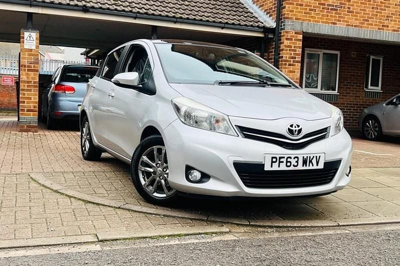 Used 2014 Toyota Yaris | £6,990 (Good price) - Image 1/1