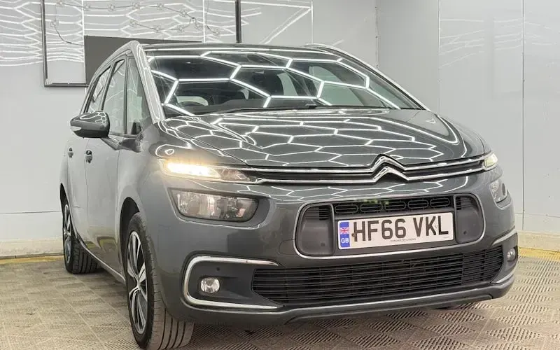 Used Citroën C4 SpaceTourer Feel 120 HP (88 kW) 2017 MPV