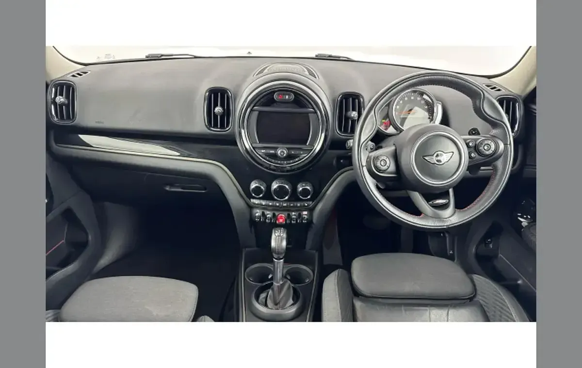 Używany Mini Cooper S Countryman 189 KM (139 kW) 2017 Biały SUV