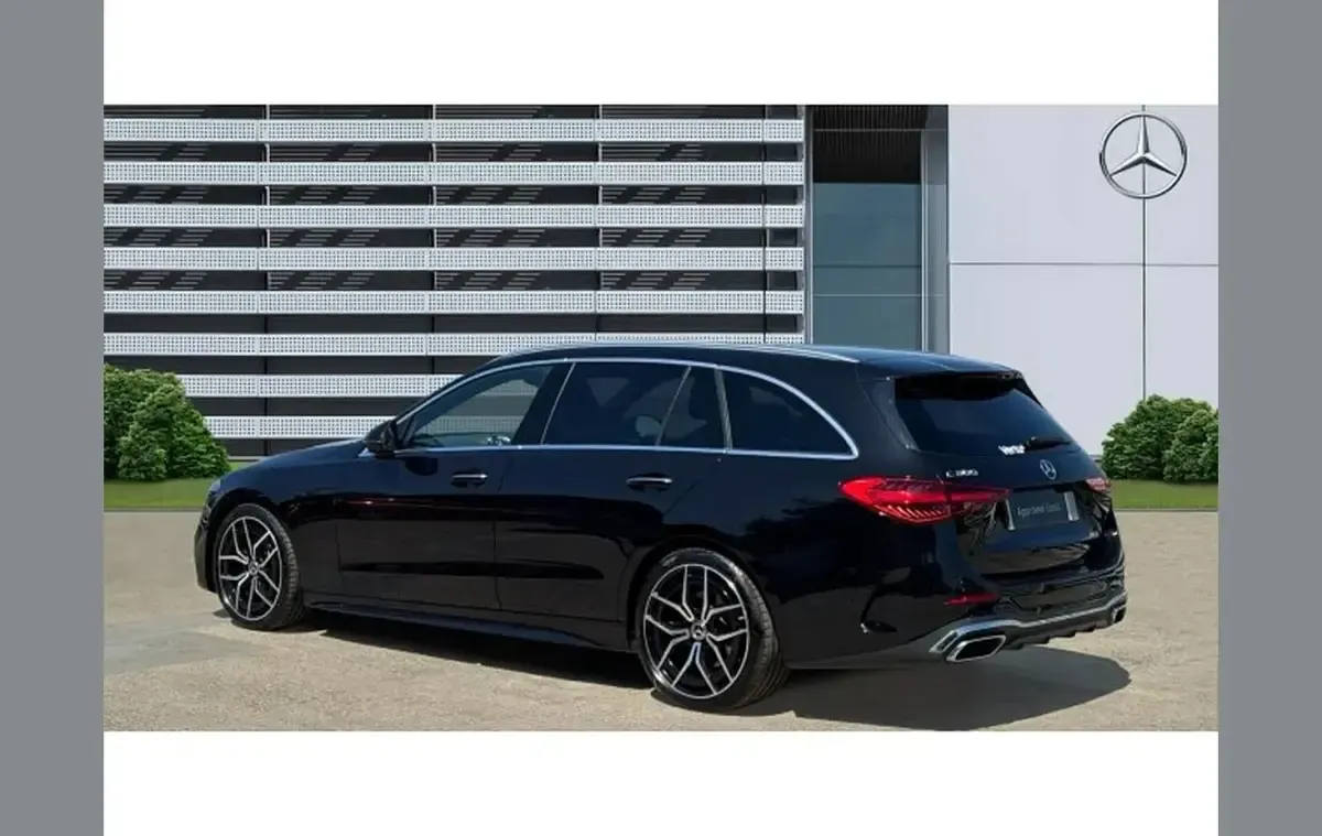 Used Mercedes C300 AMG Line Premium Plus 258 HP (189 kW) 2024 Black Estate