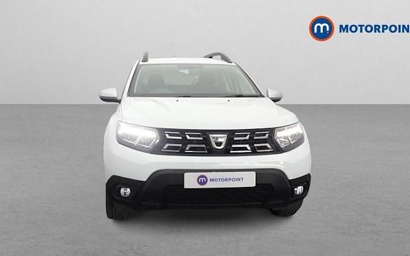 Used Dacia Duster Comfort 116 HP (85 kW) 2022 White SUV