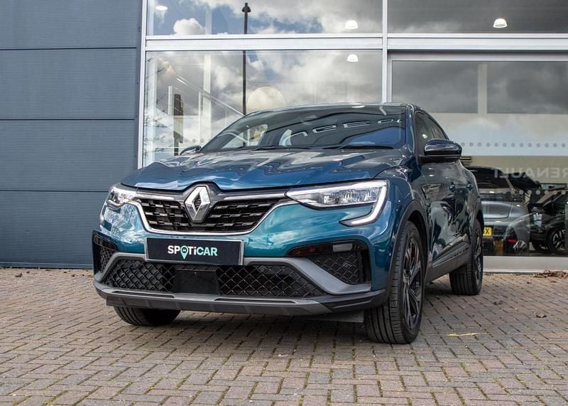 Begagnad Renault Arkana R.S. 142 HK (104 kW) 2022 Blå SUV