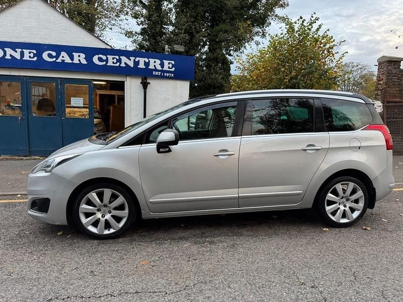Silver Used 2014 Peugeot 5008 Allure MPV | £5,500 (Fair price) - Image 1/4