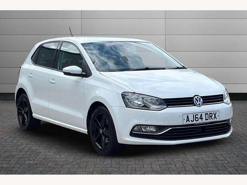 White Used 2015 VW Polo SEL Hatchback | £7,790 (Fair price) - Image 1/2