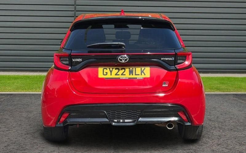 Used Toyota Yaris Hybrid Sport 116 HP (85 kW) 2023 Hatchback